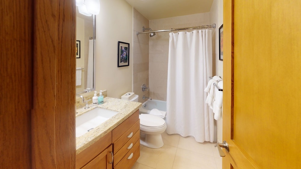 Condo, 2 Bedrooms (Platinum) - Photo 6
