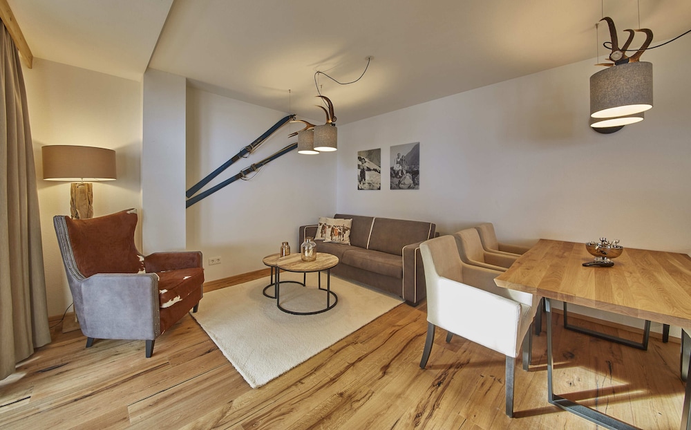 Apartment (Top 3) photo 1