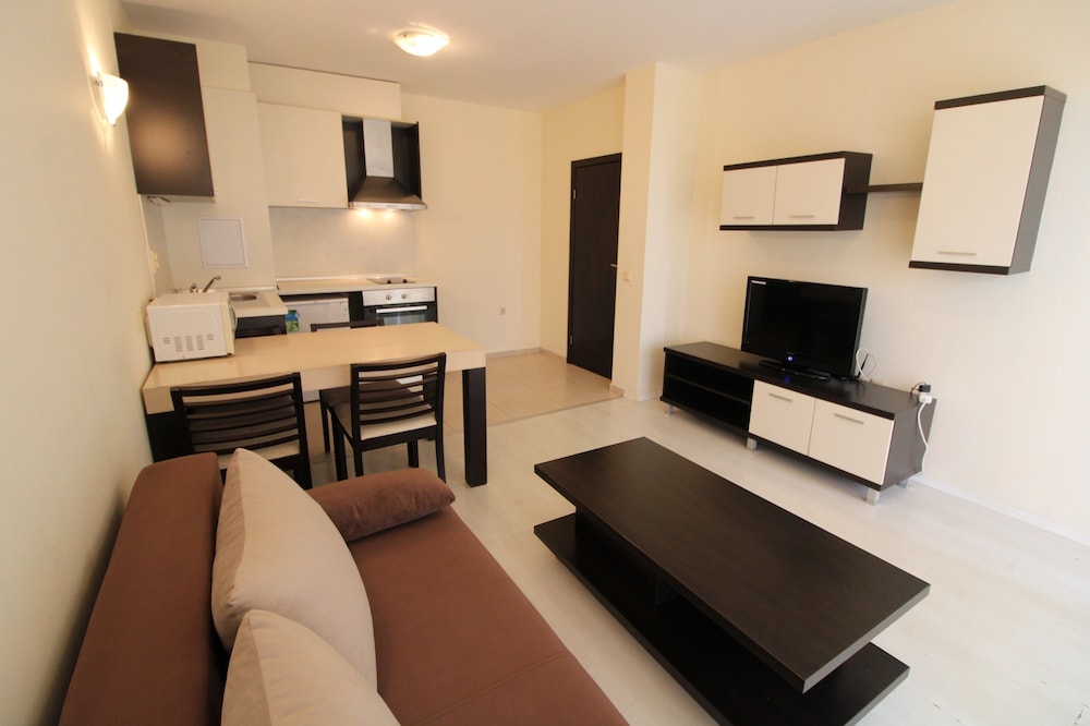 Classic Apartment, Terrace