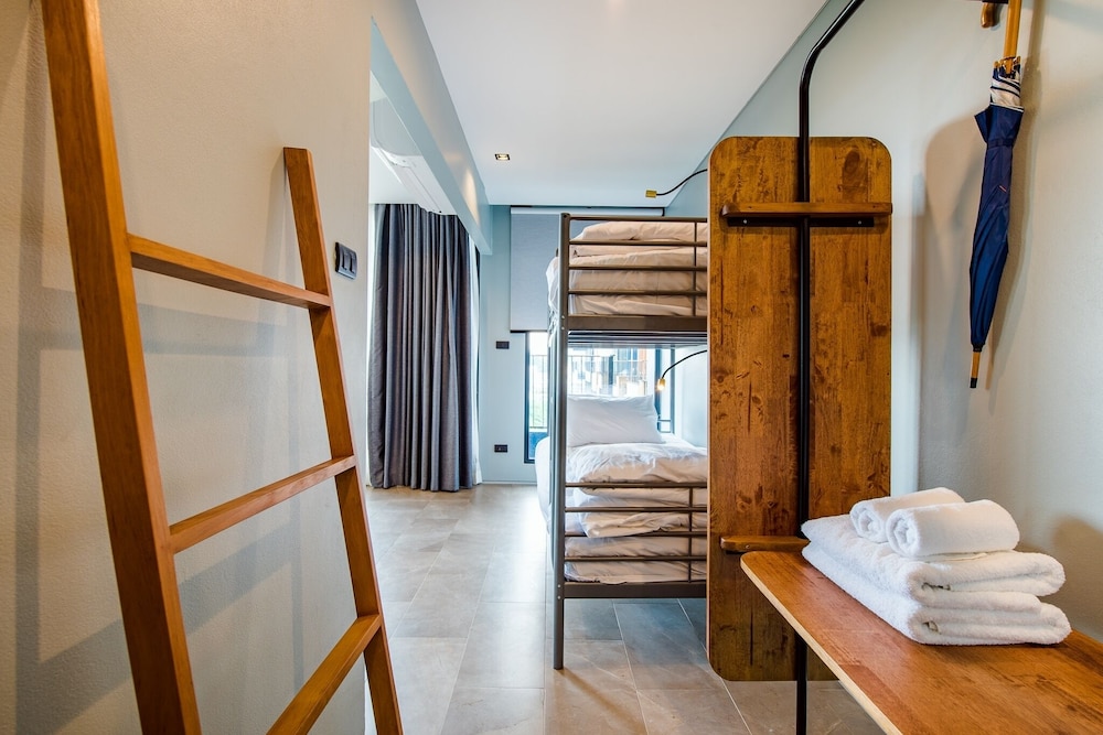 Family Suite - Photo 5