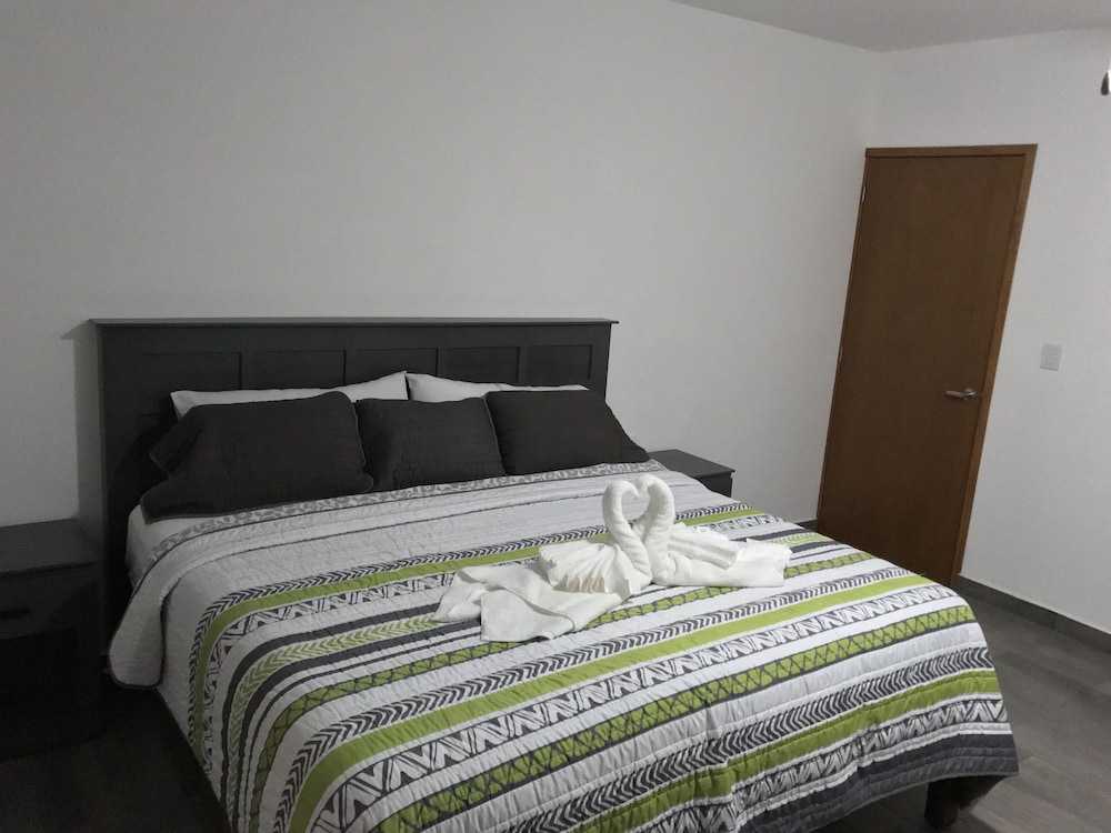 Standard Room, 1 King Bed, Ensuite