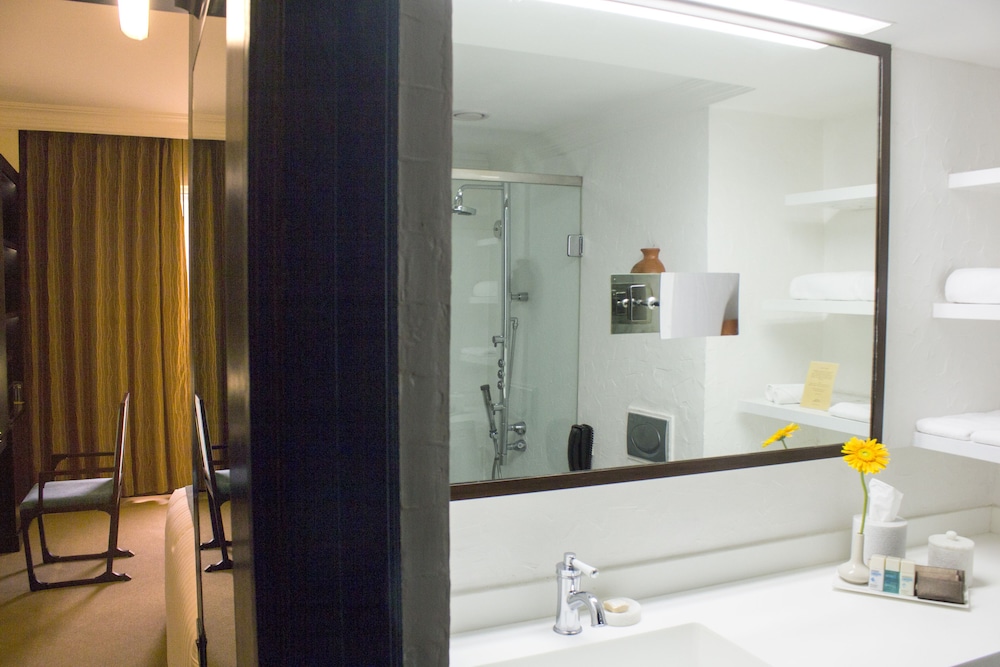 Grand Suite Room