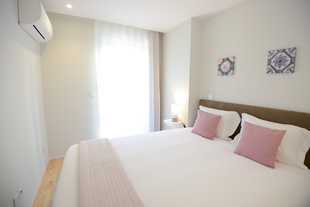 Apartment (1 Bedroom)