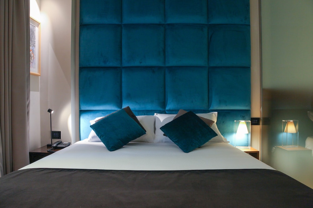 Available room