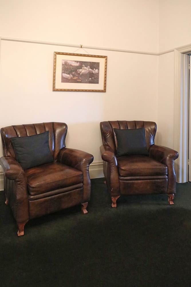 Balcony Suite - Photo 3