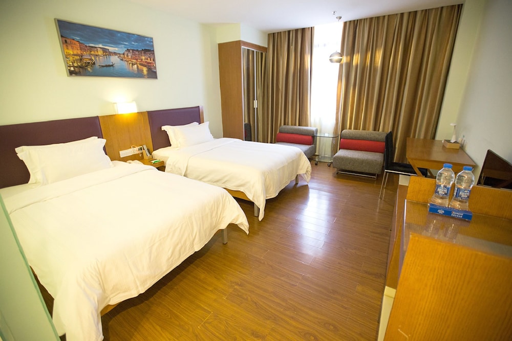Deluxe Twin Room - Photo 3