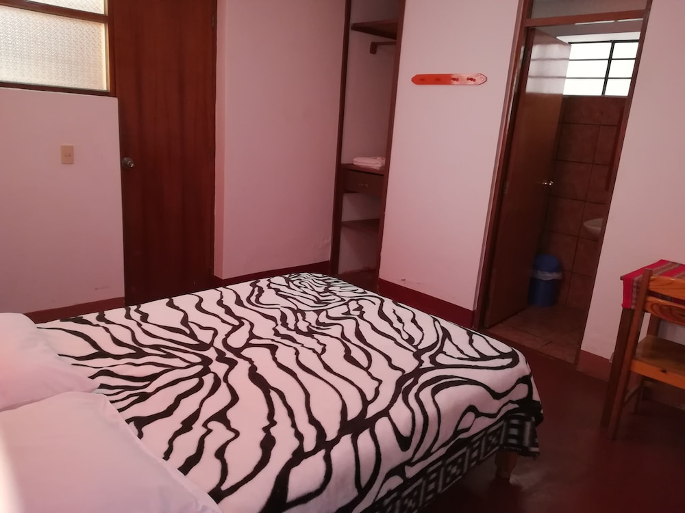 Standard Double Room, 1 Double Bed, Non Smoking, Private Bathroom photo 2