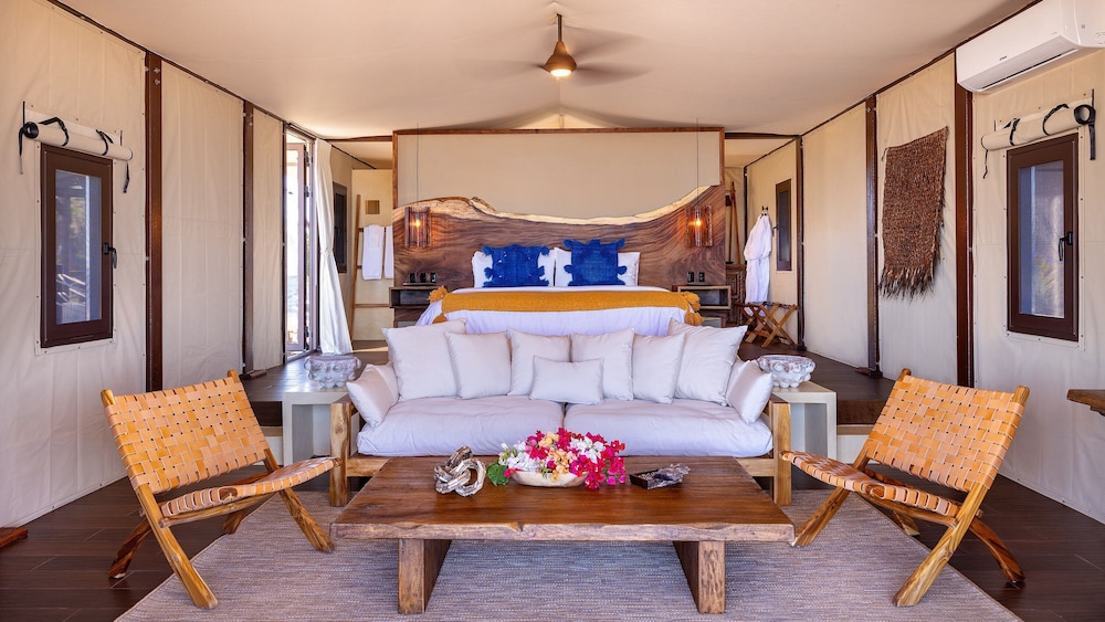 Premier Suite (Tented Ocean)