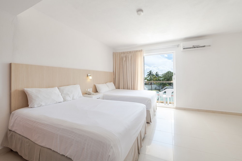 Standard Room, 1 Bedroom - Photo 4