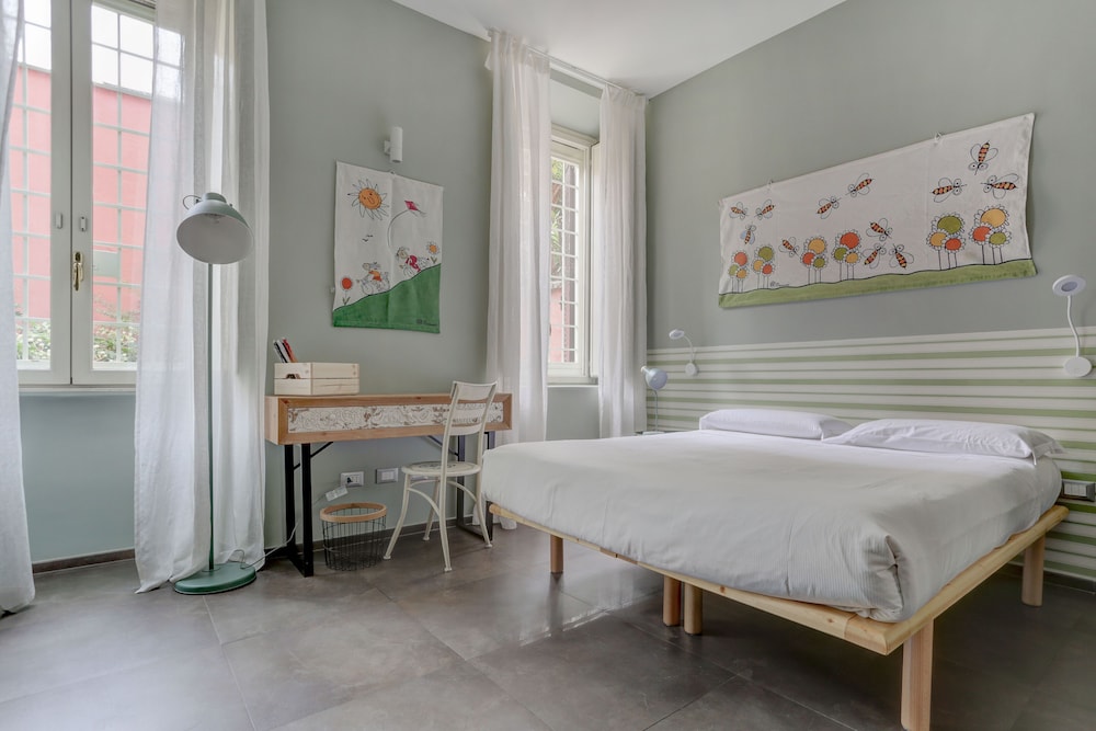 Quadruple Room (3)