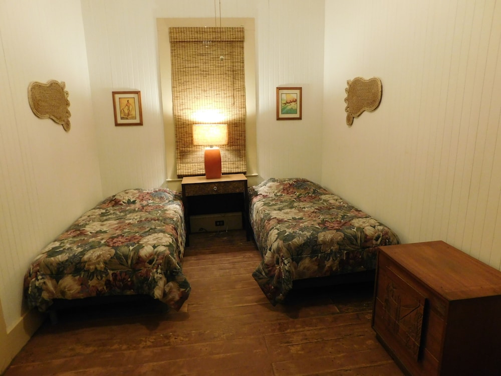 Traditional Cottage, 4 Bedrooms, Kitchen photo 1