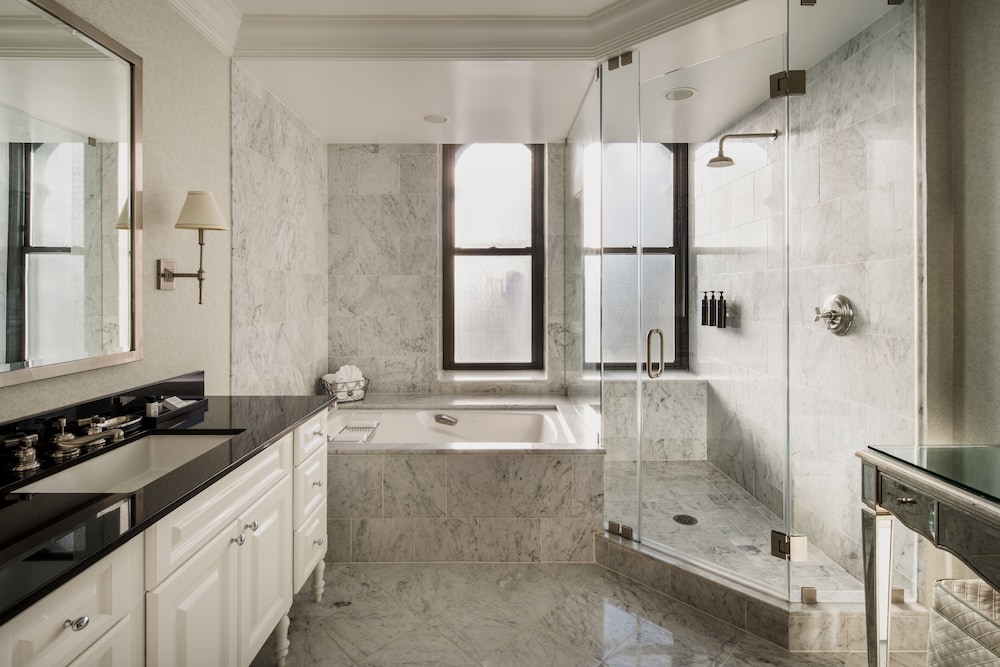 Penthouse Suite