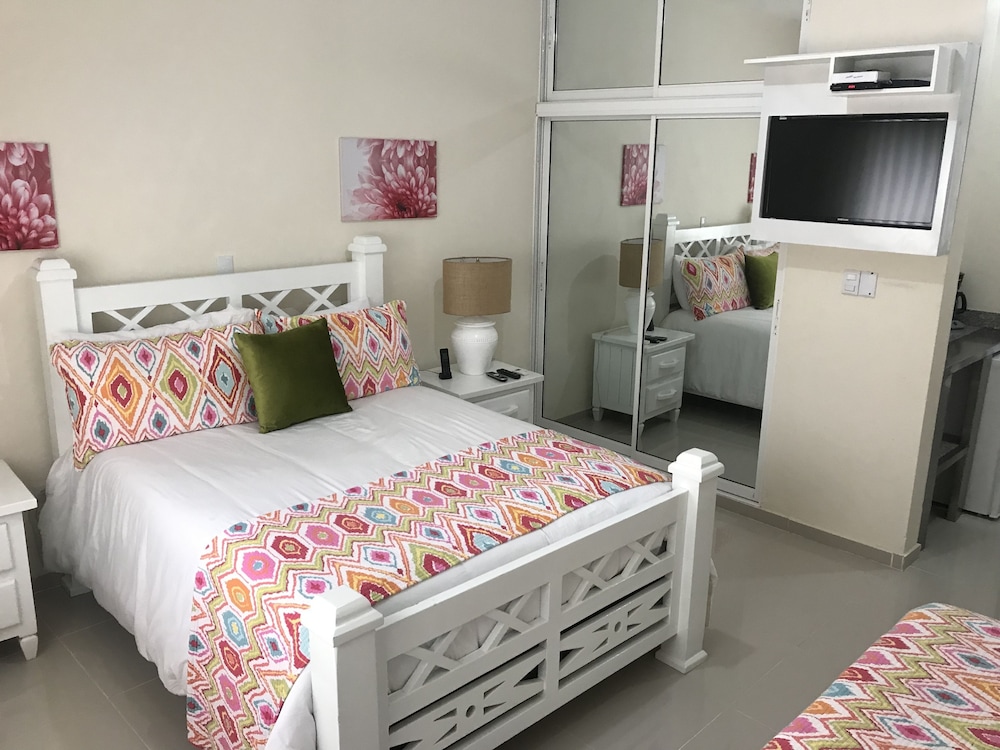 Superior Double or Twin Room, Accessible, Non Smoking photo 2