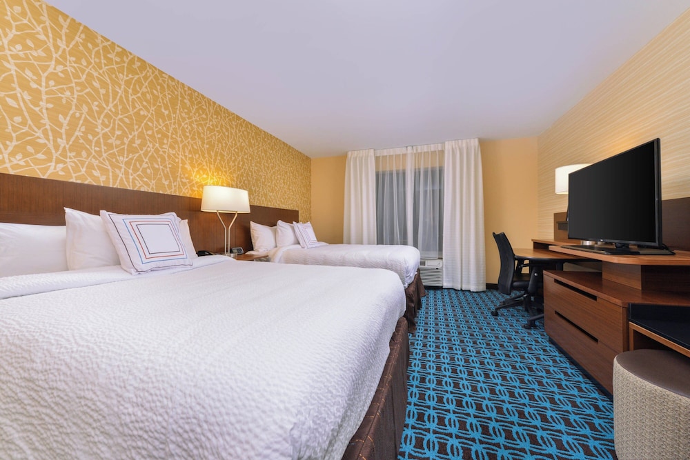 Room, 2 Queen Beds (Hearing Accessible)