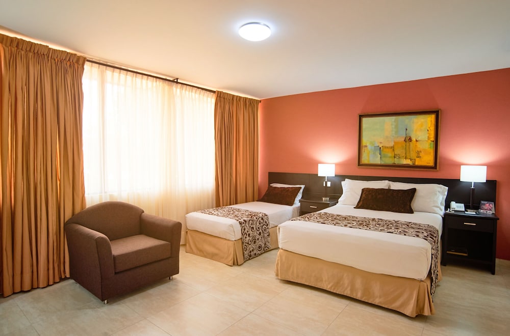 Executive Twin Room - Photo 3