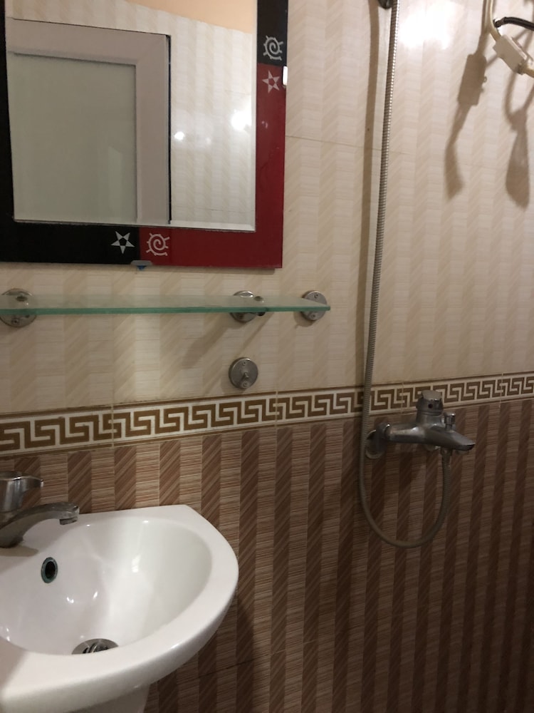 Twin Room, Private Bathroom photo 3