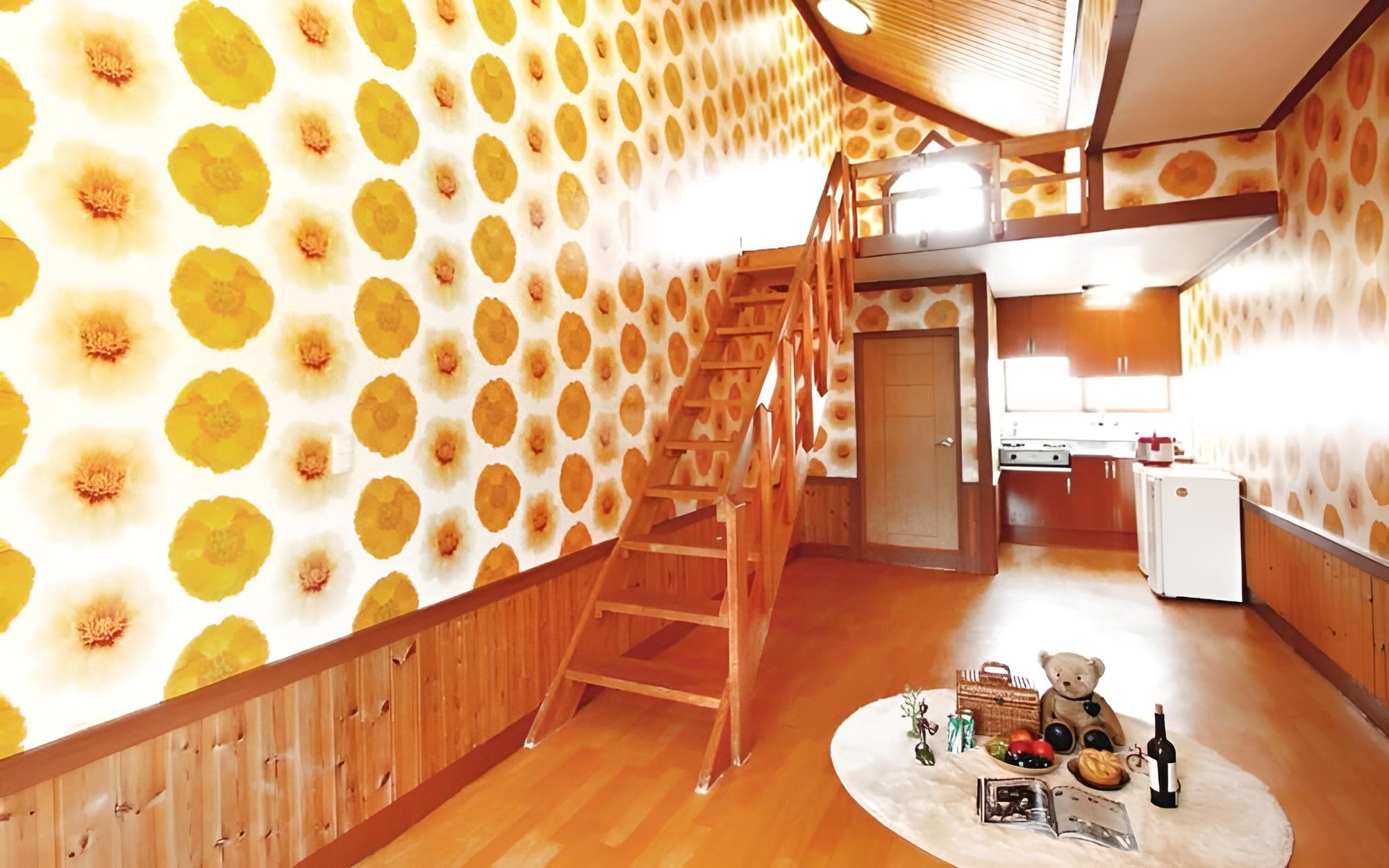 Room (Camellia (Duplex))