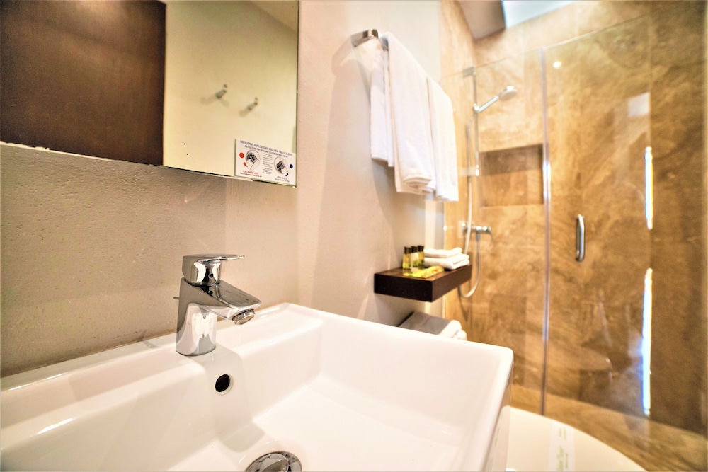 Superior Double Room - Photo 11