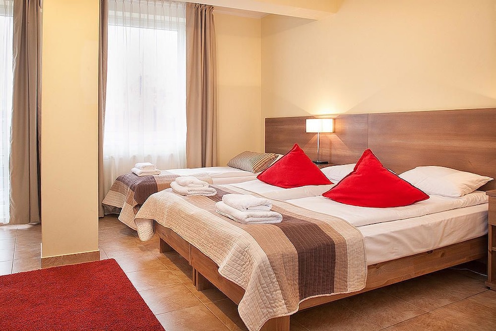 Premium Triple Room, Balcony photo 1