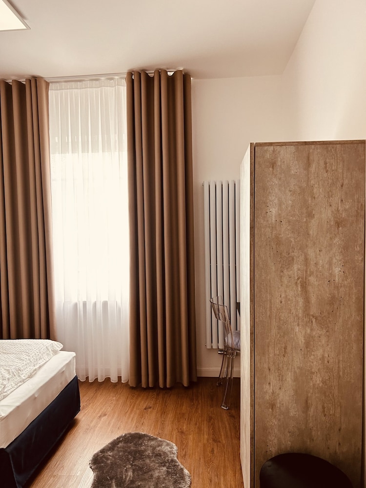 Design Single Room, Private Bathroom, City View photo 2