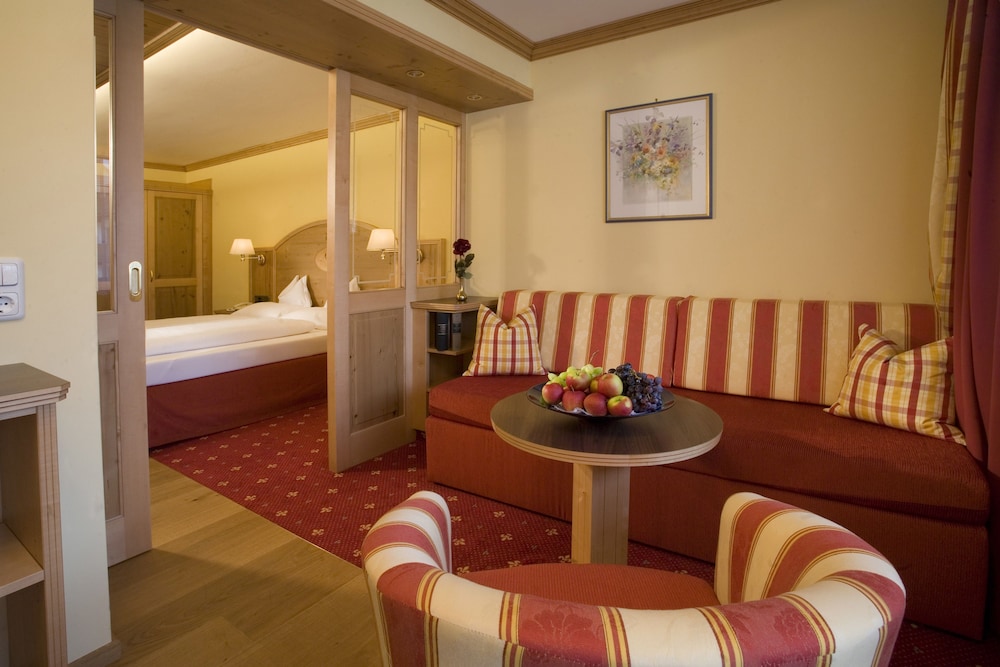 Juniorsuite Grinberg mit Balkon photo 2