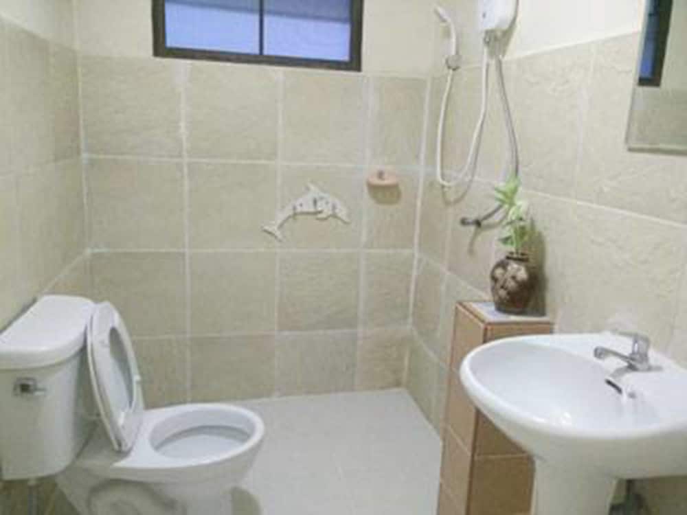 Standard Room photo 2