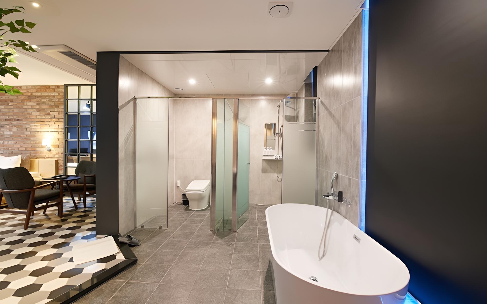 Room (VIP Twin (Bathtub Random Assignment S) - Photo 12