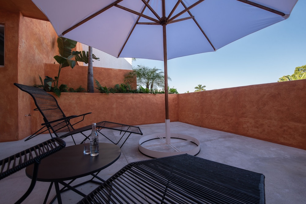 Superior Room, 2 Double Beds, Terrace - Pet Friendly photo 3