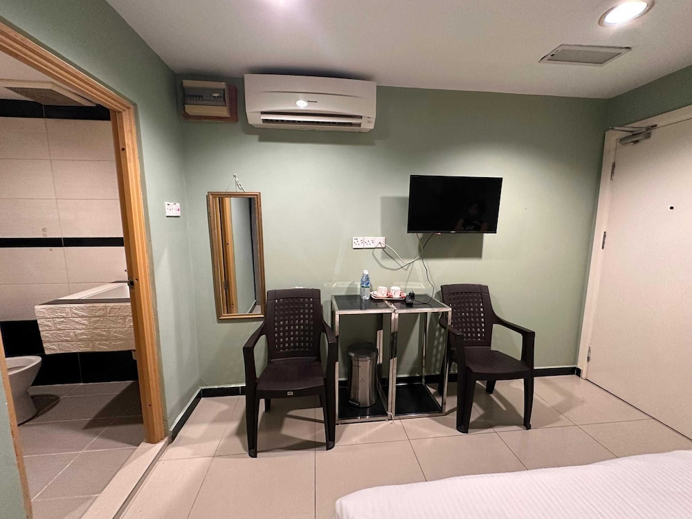 Deluxe Room, 1 King Bed