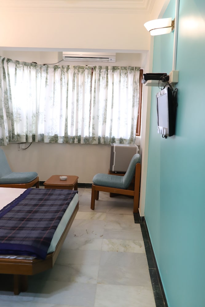 Economy Room - Photo 4