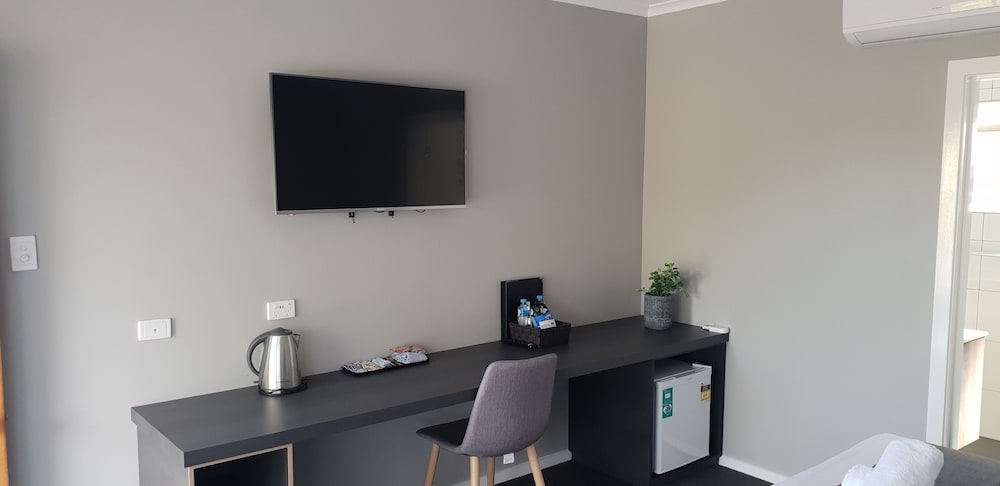 Executive Triple Room photo 3