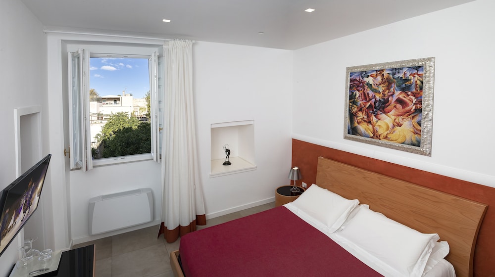 Double Room - Photo 1