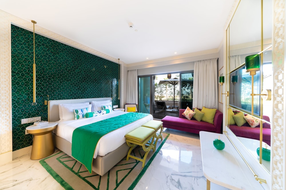 Family Room, 2 Bedrooms, Garden View