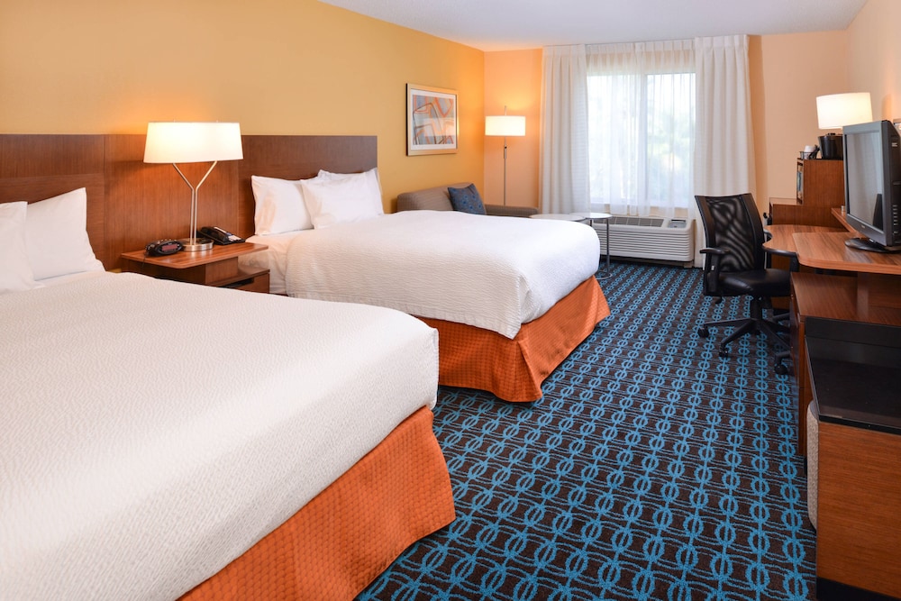 Room, Multiple Beds