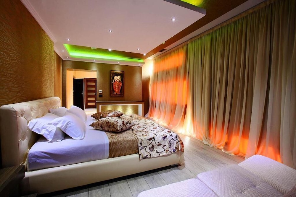 Superior Suite, Beach View