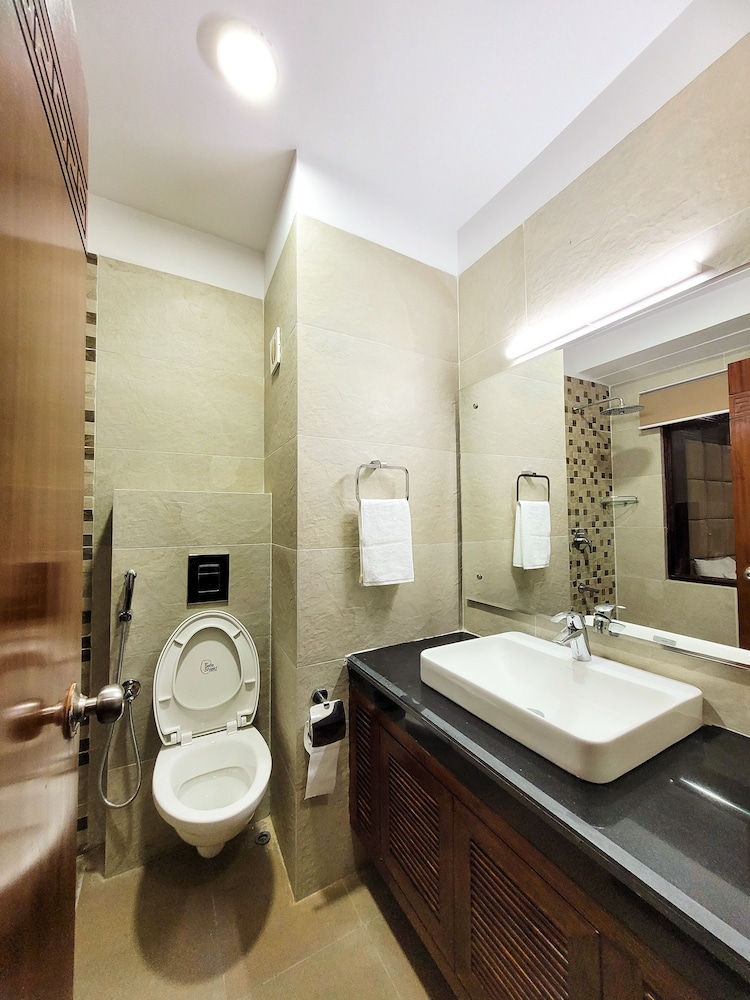 Deluxe Room - Photo 2