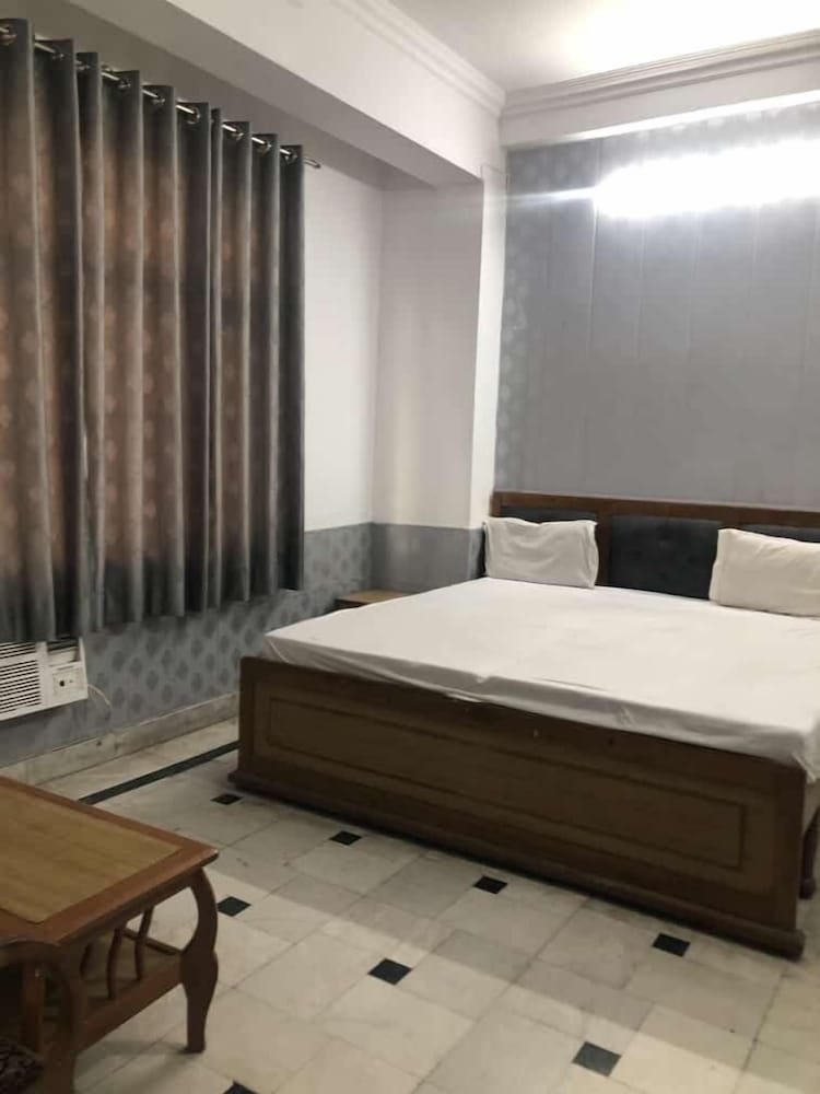 Deluxe Suite photo 1