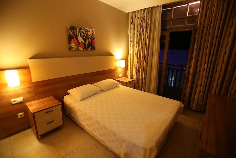 Standard Apartment, 1 Double Bed with Sofa bed, Non Smoking photo 3