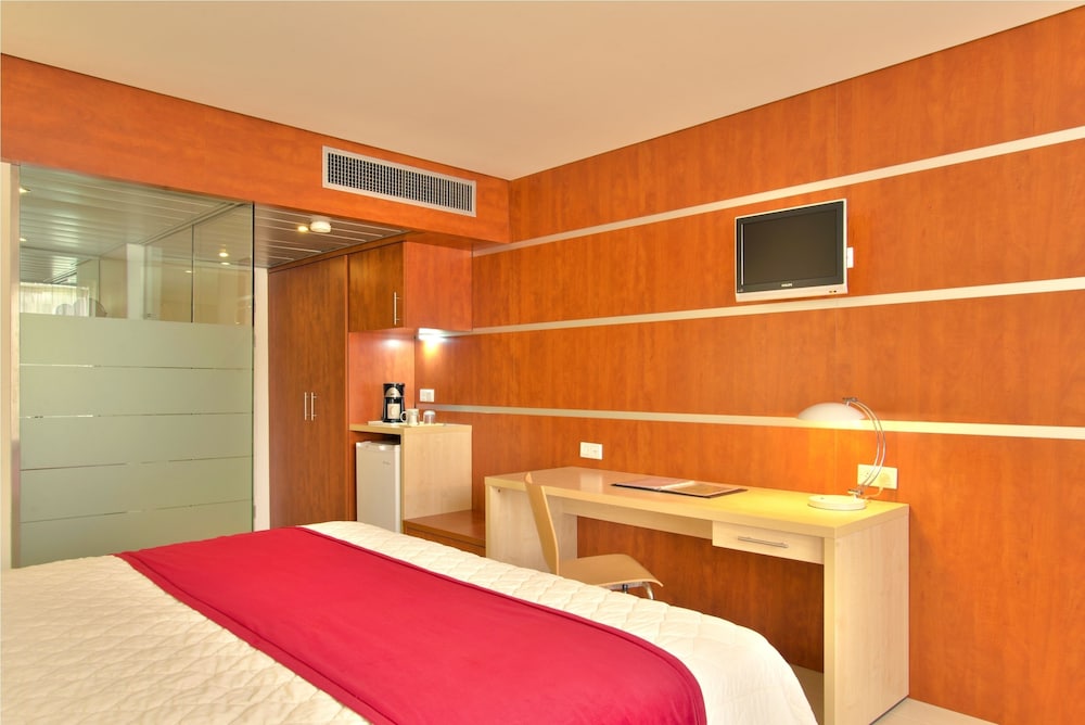 Standard Room photo 2