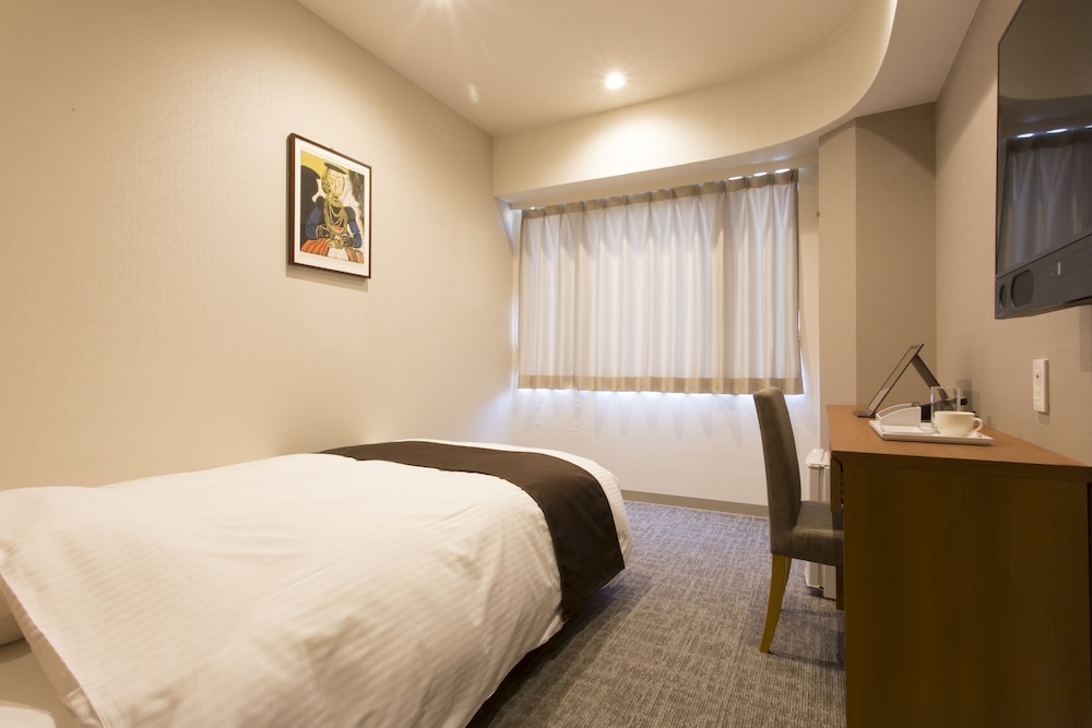 Superior Single Room, Smoking