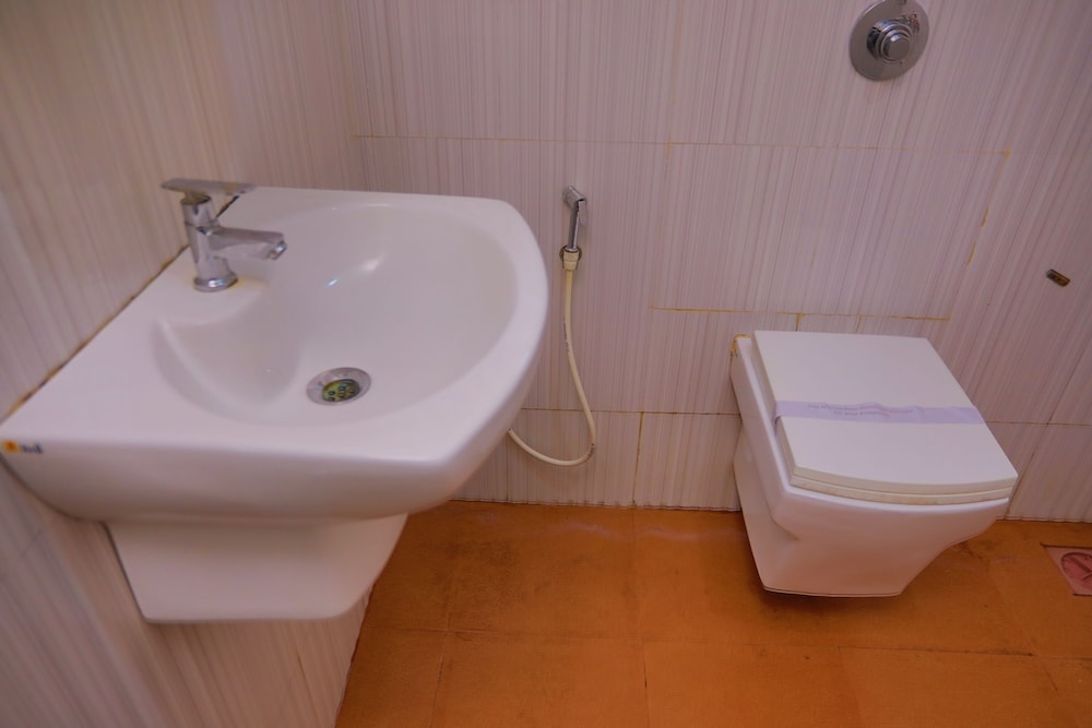 Standard Double Room - Photo 2