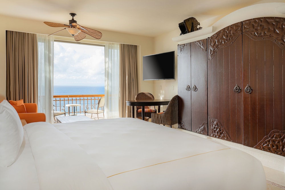 Junior Suite Ocean View King - Photo 3