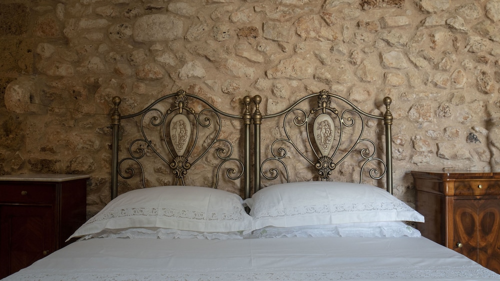 Triple Room - Photo 16