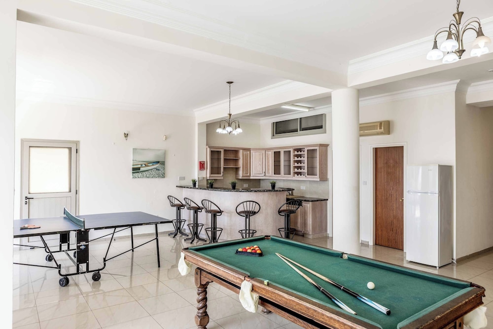 Villa (Multiple Bedrooms) photo 2