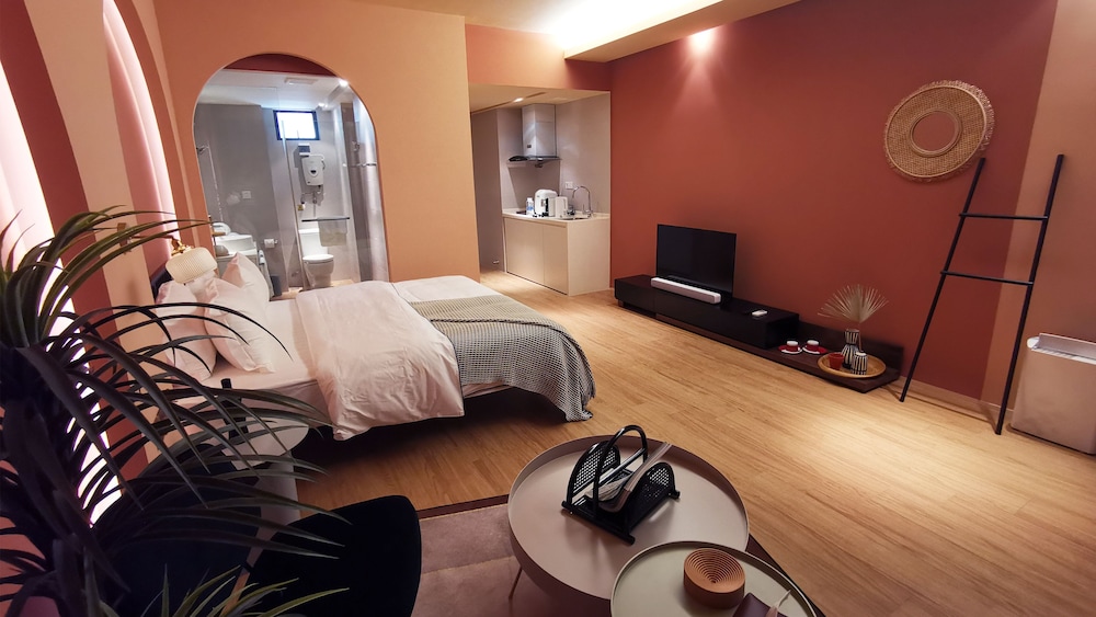 Design Double Room, 1 King Bed, Sea View photo 1