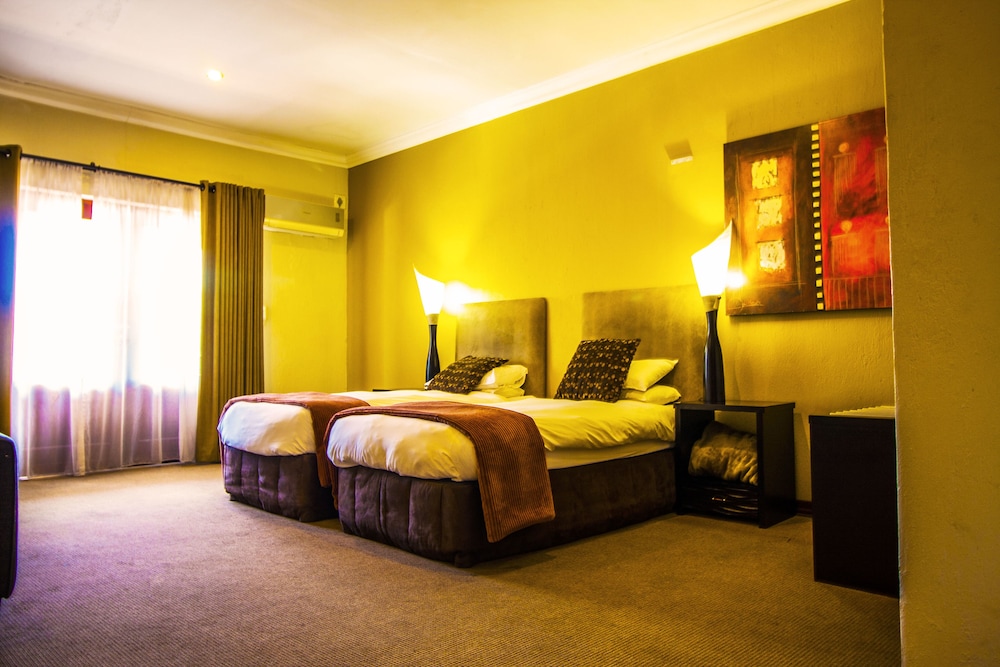 Deluxe Twin Room, 2 Twin Beds - Photo 2
