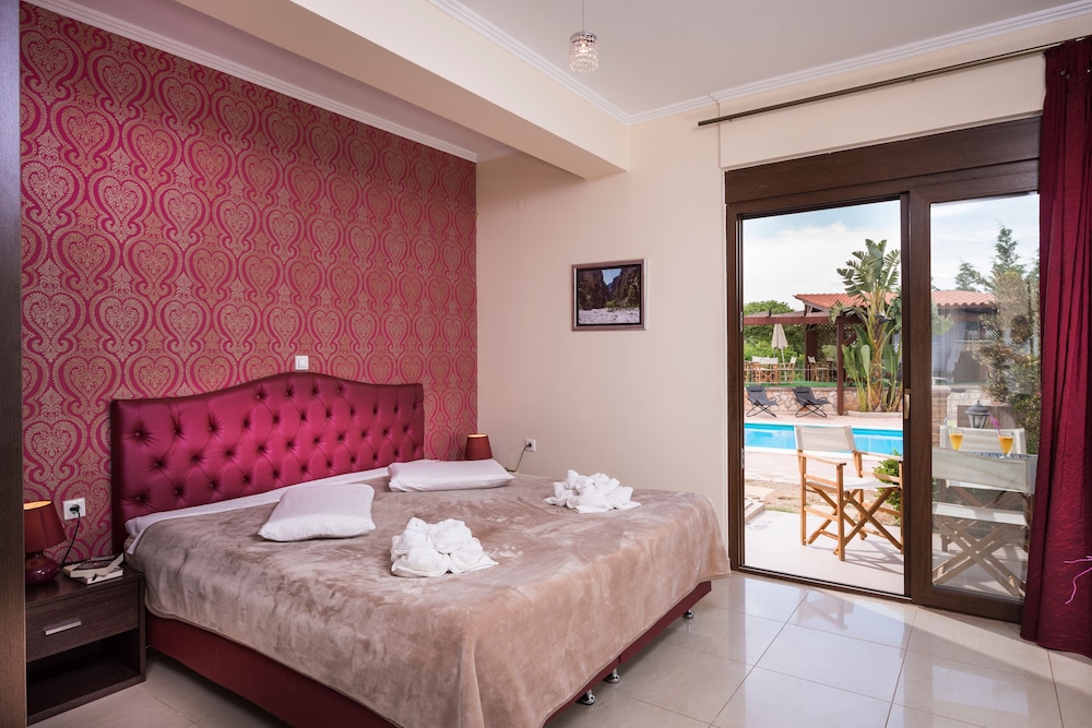 Premium Triple Room photo 1