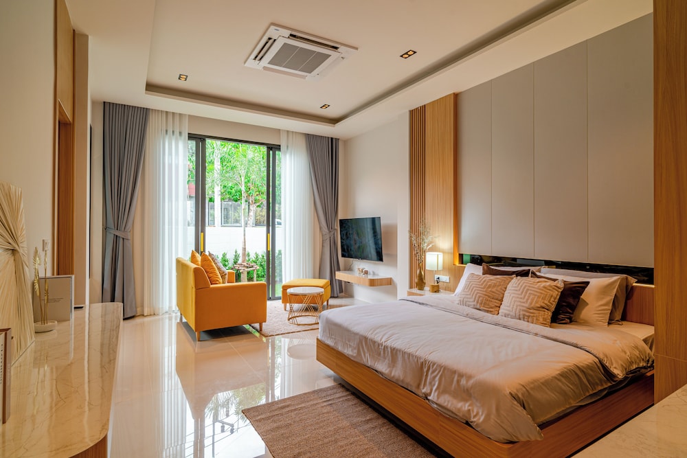 Villa, Pool View