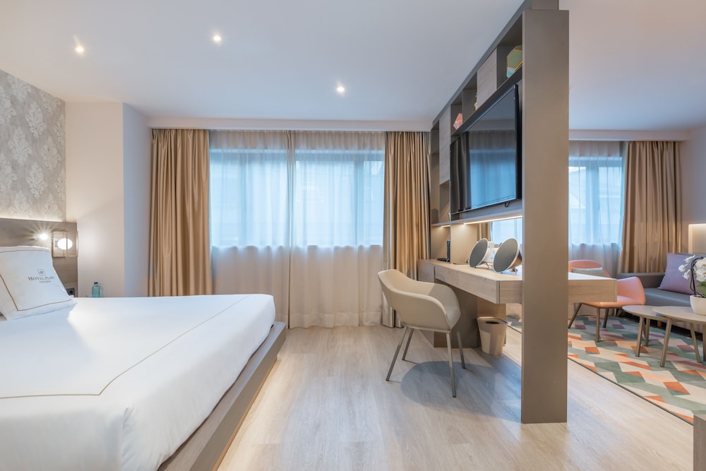 Deluxe Triple Room (2 adults + 1 child)