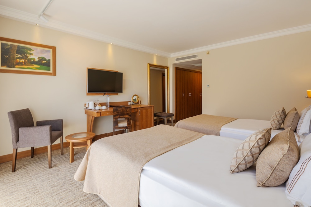 Standard Room, Land View photo 3